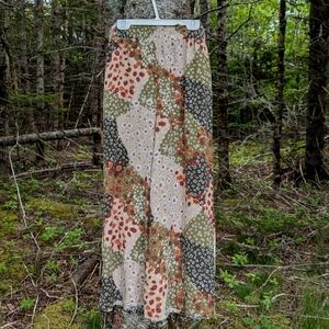 EASEL Los Angeles Women's Patchwork Look Wide Legged Pants, size large